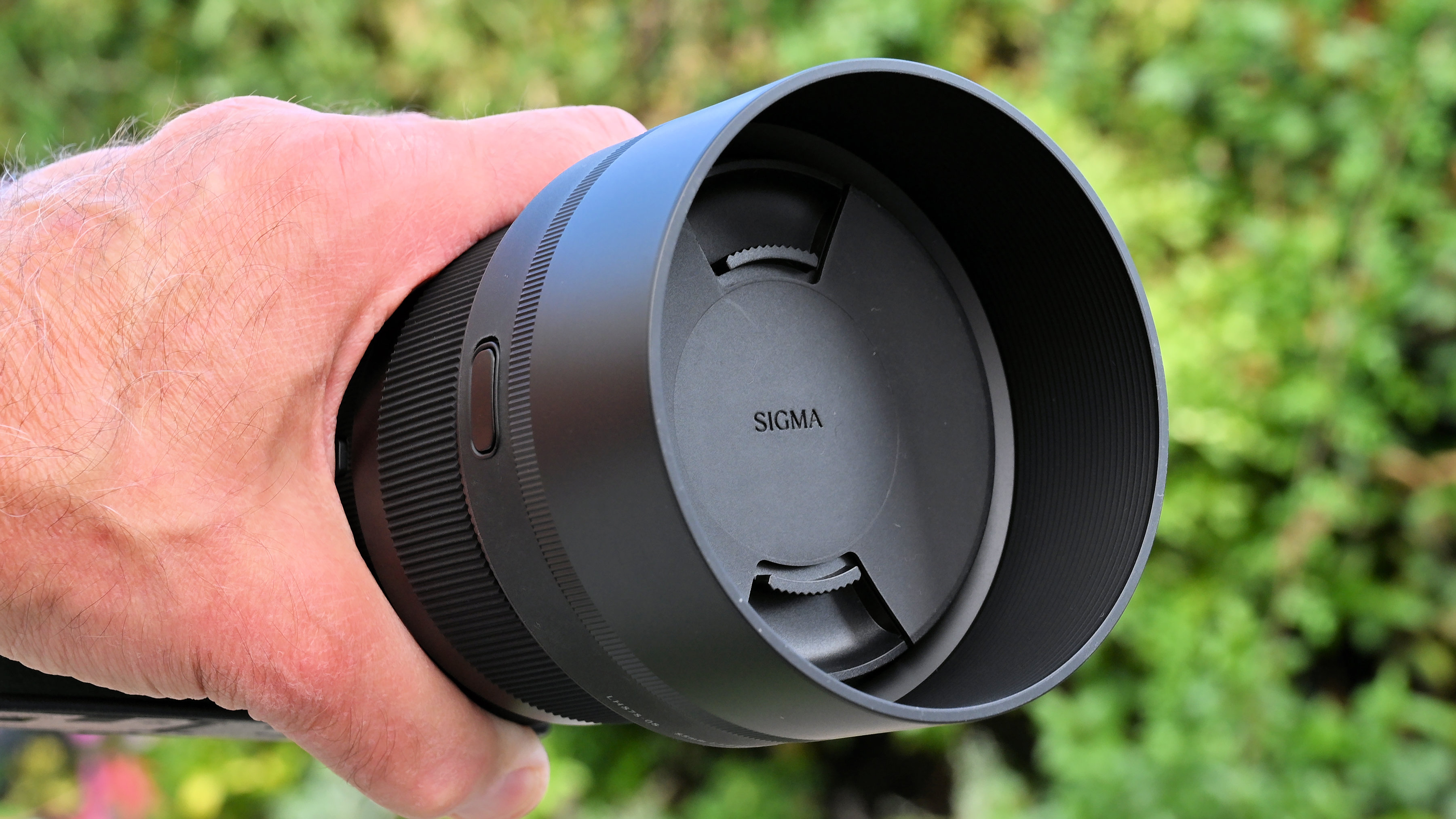 Sigma 85mm f/1.2 DG Art product image