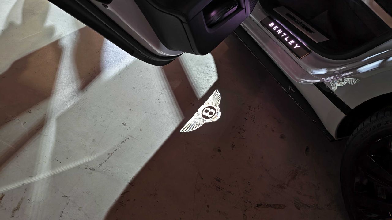 Bentley x Steinway and Sons Flying Spur