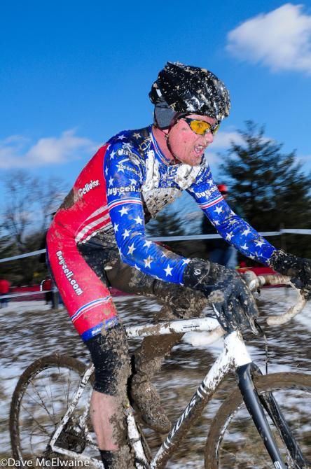 Don Myrah (USA) alone on the front