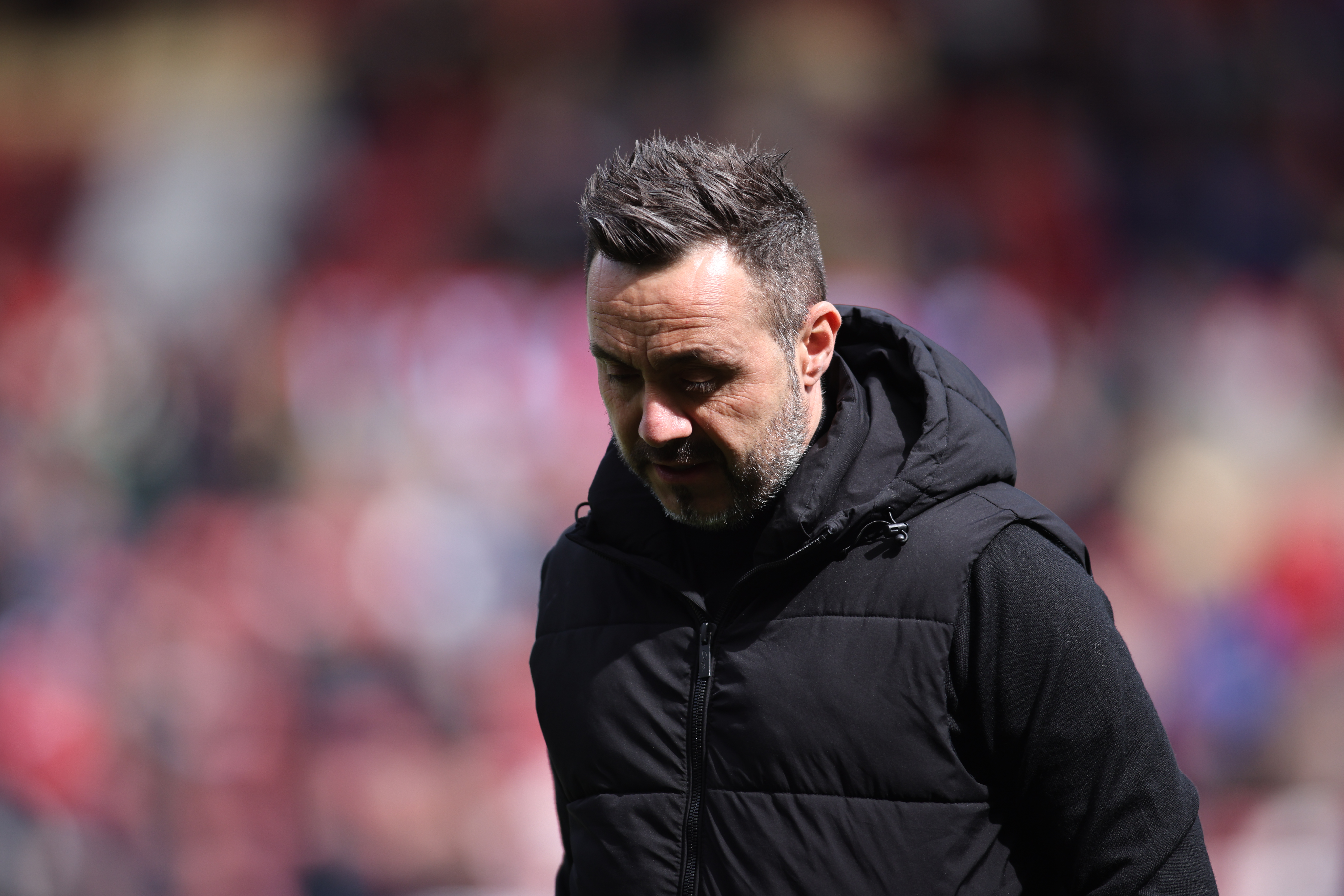 Tottenham Hotspur Head Coach Roberto De Zerbi appears dejected during the Premier League match between Sunderland and Tottenham Hotspur at the Stadium of Light