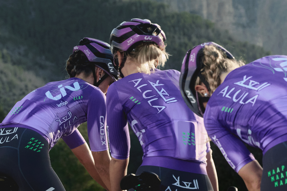 Liv AlUla Jayco's kit for 2026