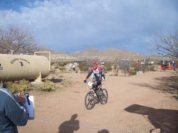 Sem Gallegos (19-29 winner) coming through after the first loop.