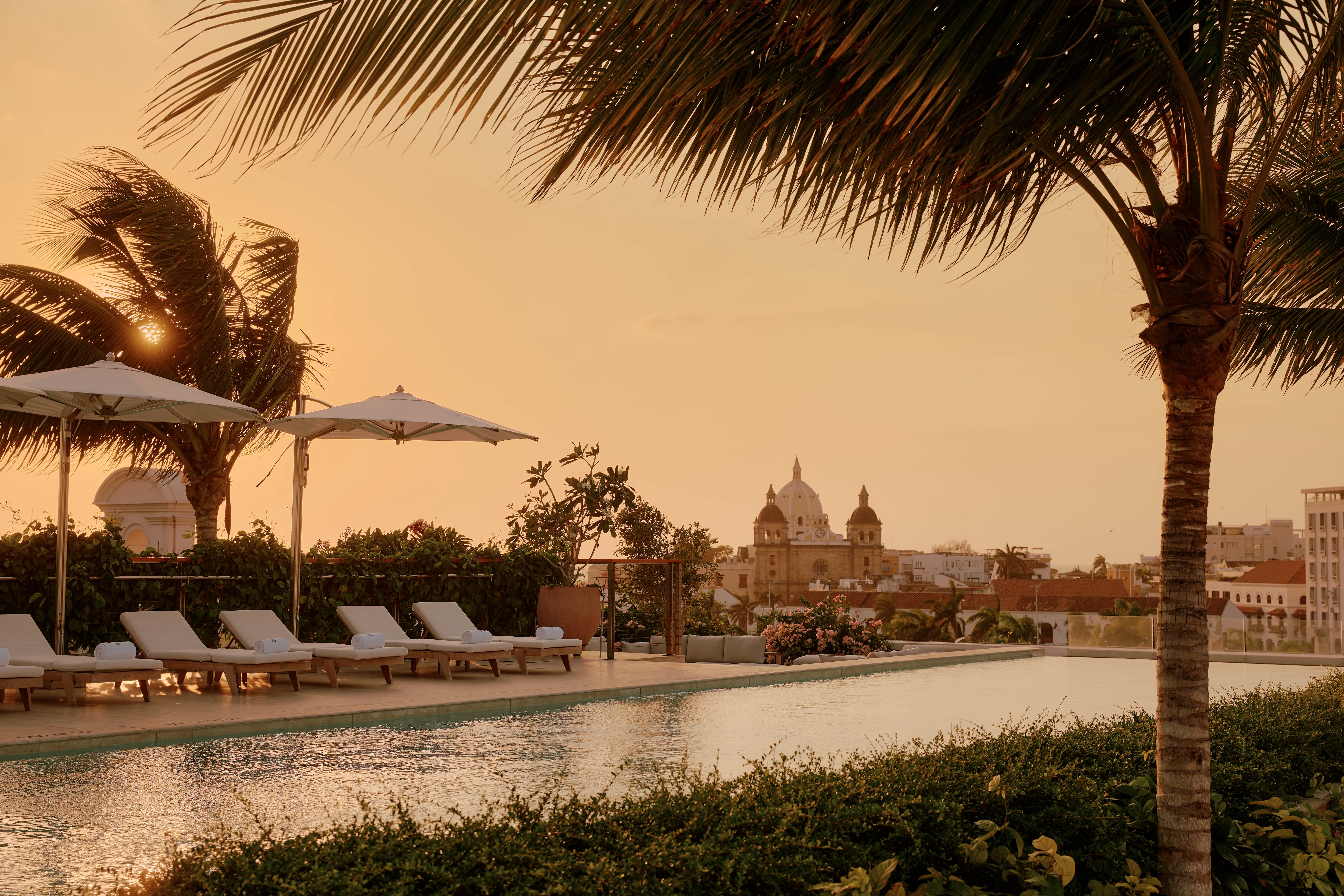 review of four seasons hotels and residences cartagena
