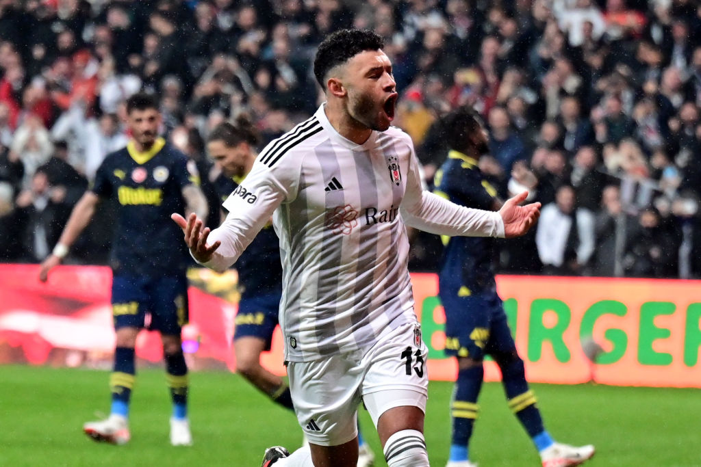 Alex Oxlade-Chamberlain got goals against Fenerbahce and Galatasaray while at Besiktas