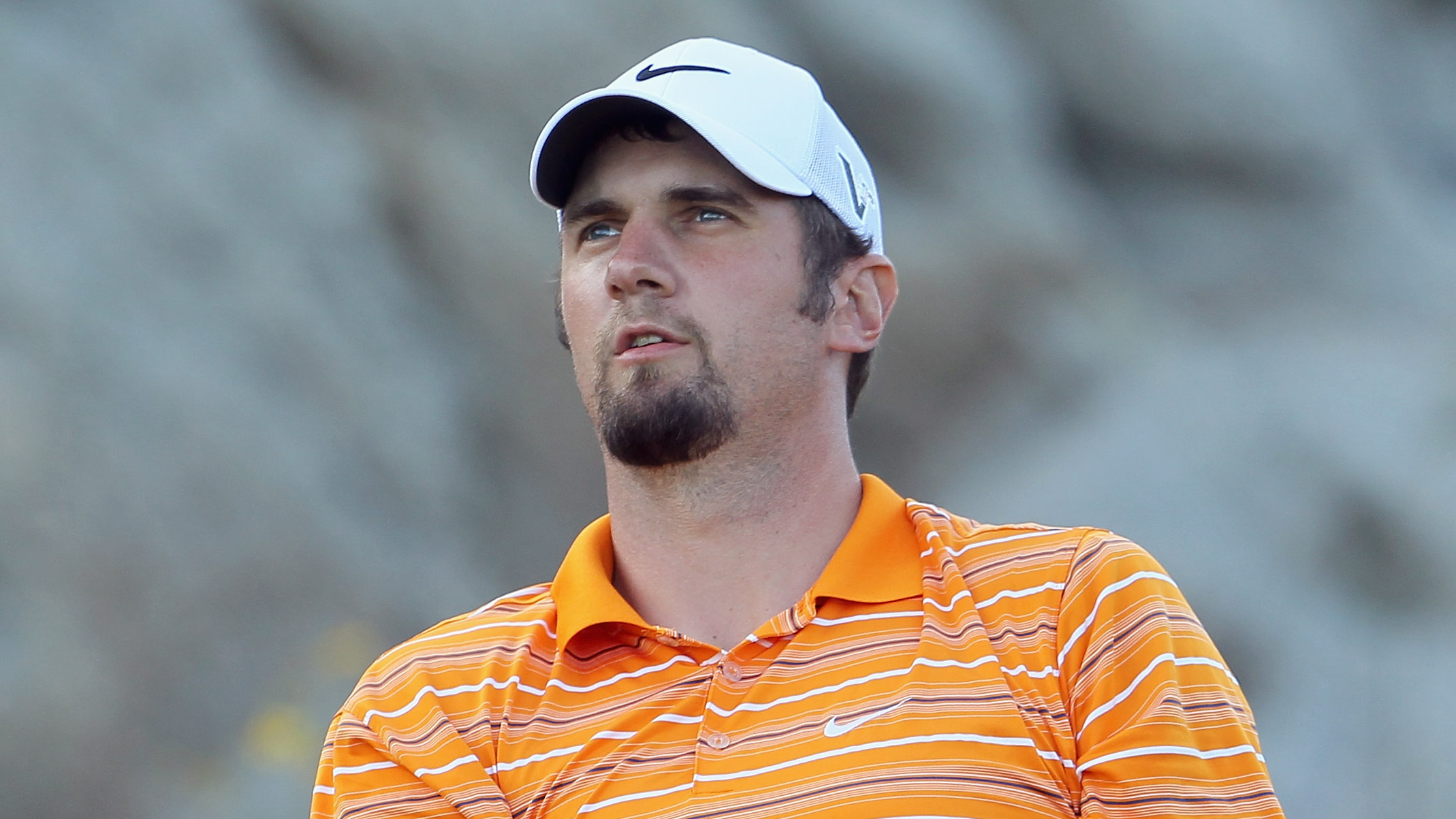 Derek Anderson playing golf