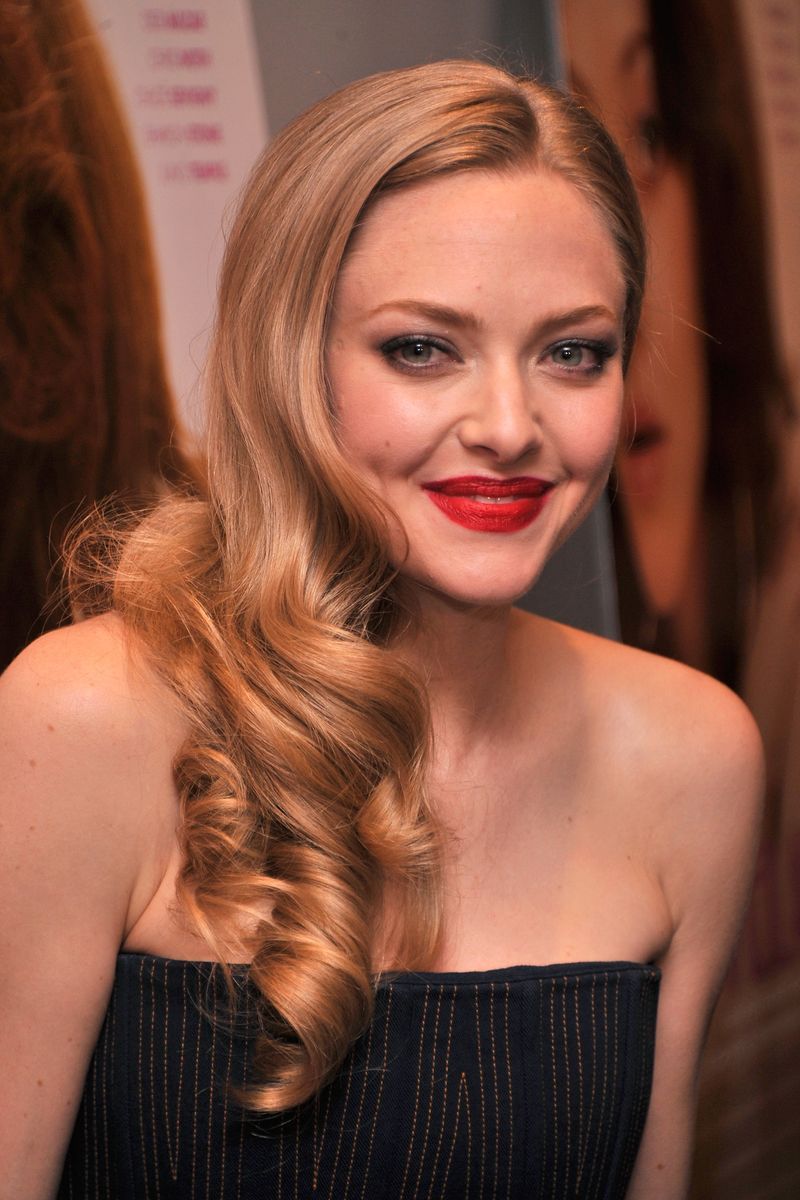 hair, face, hairstyle, blond, eyebrow, long hair, beauty, lip, brown hair, chin,