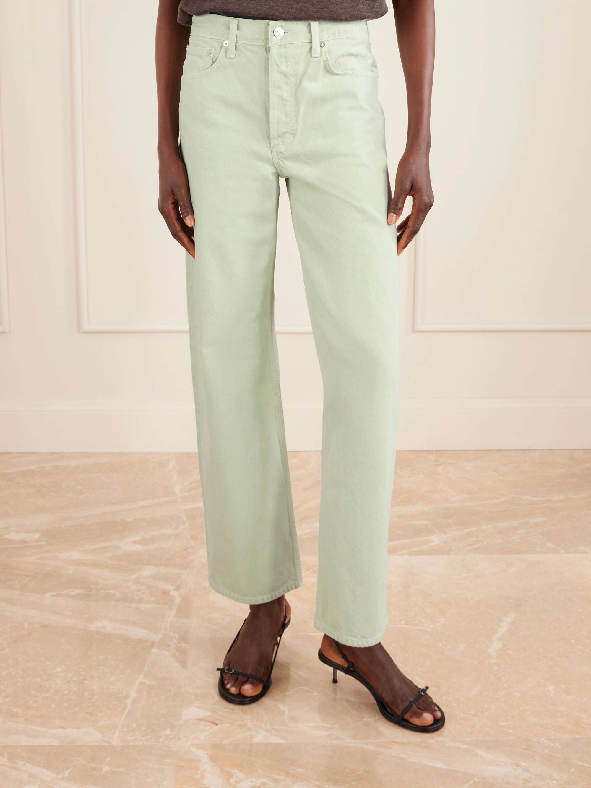 Arc Mid-Rise Wide-Leg Jeans