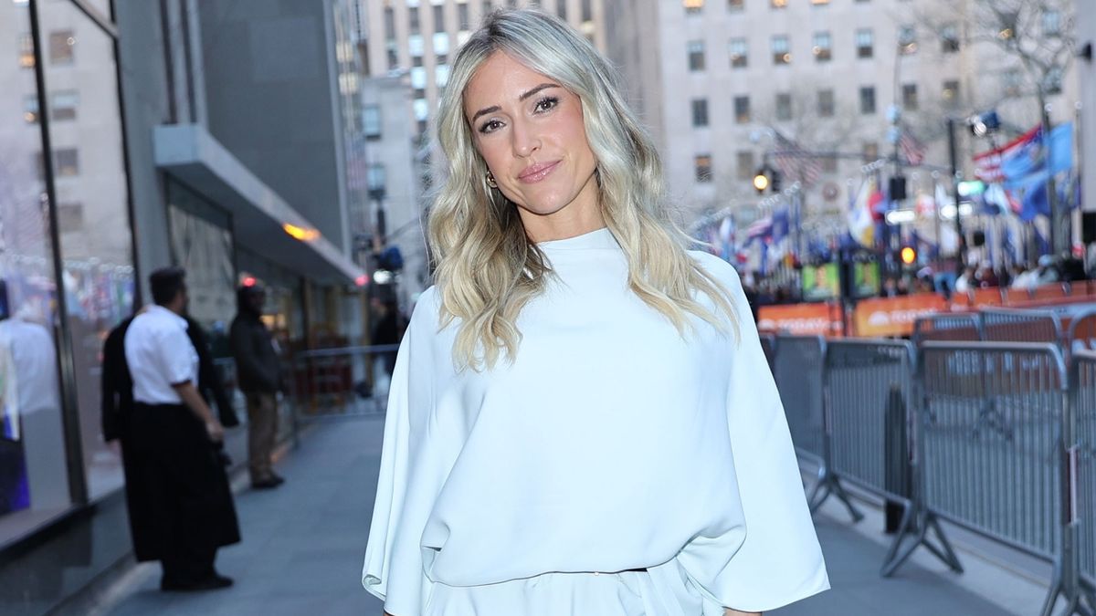 Kristin Cavallari: I Rarely Style These Shoes With Jeans, But I Wear This Sandal Trend All the Time