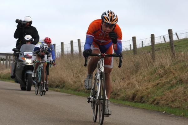 Bertjan Lindeman (Vacansoleil-DCM) chasing Wouter Wippert (Netherlands National Team)