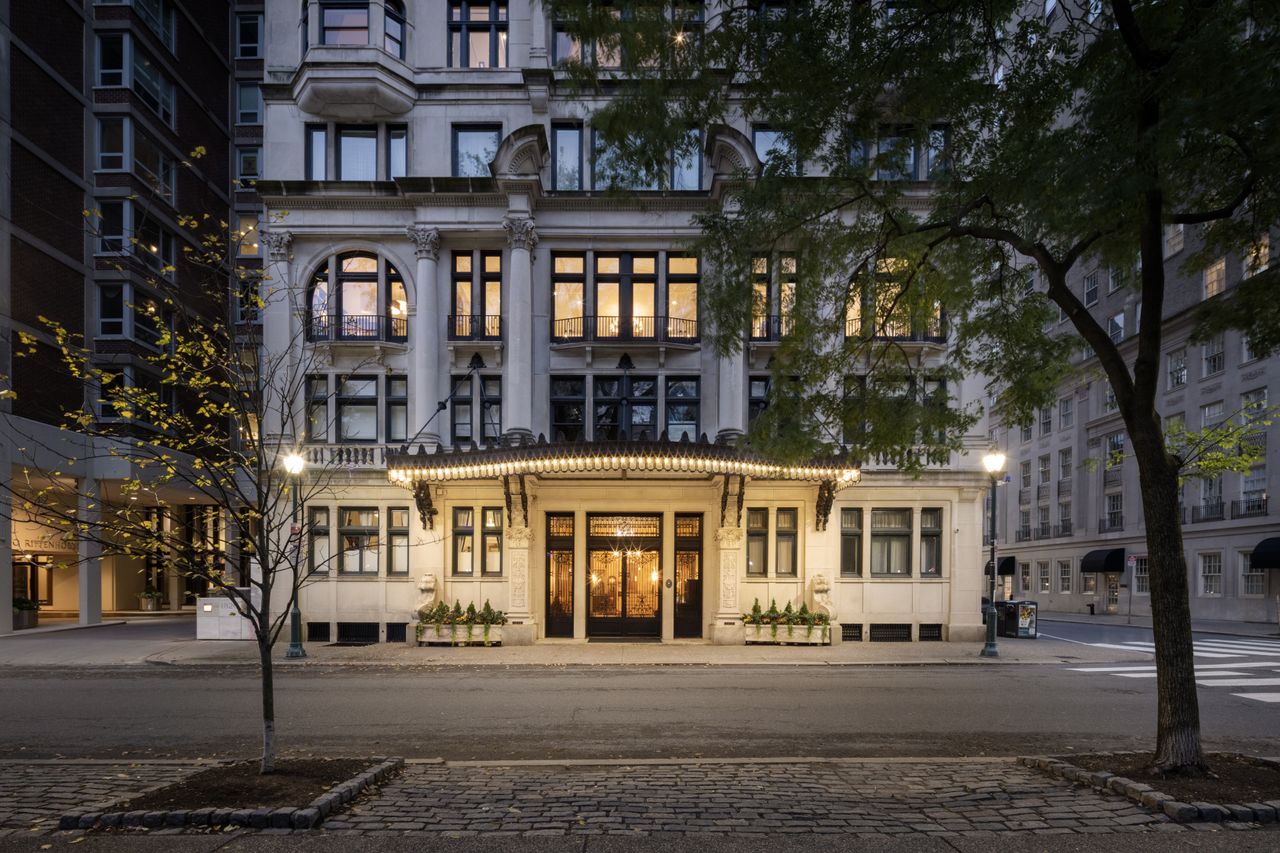 A home for sale in Rittenhouse Square, Philadelphia.