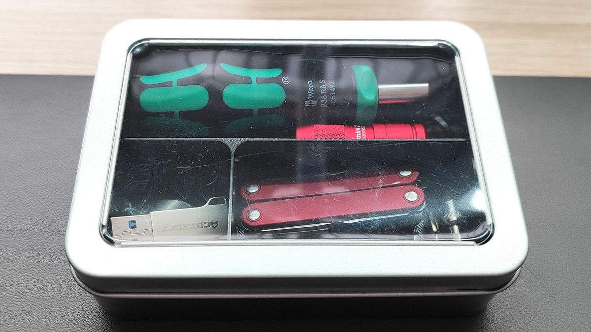 Portable PC First Aid Kit