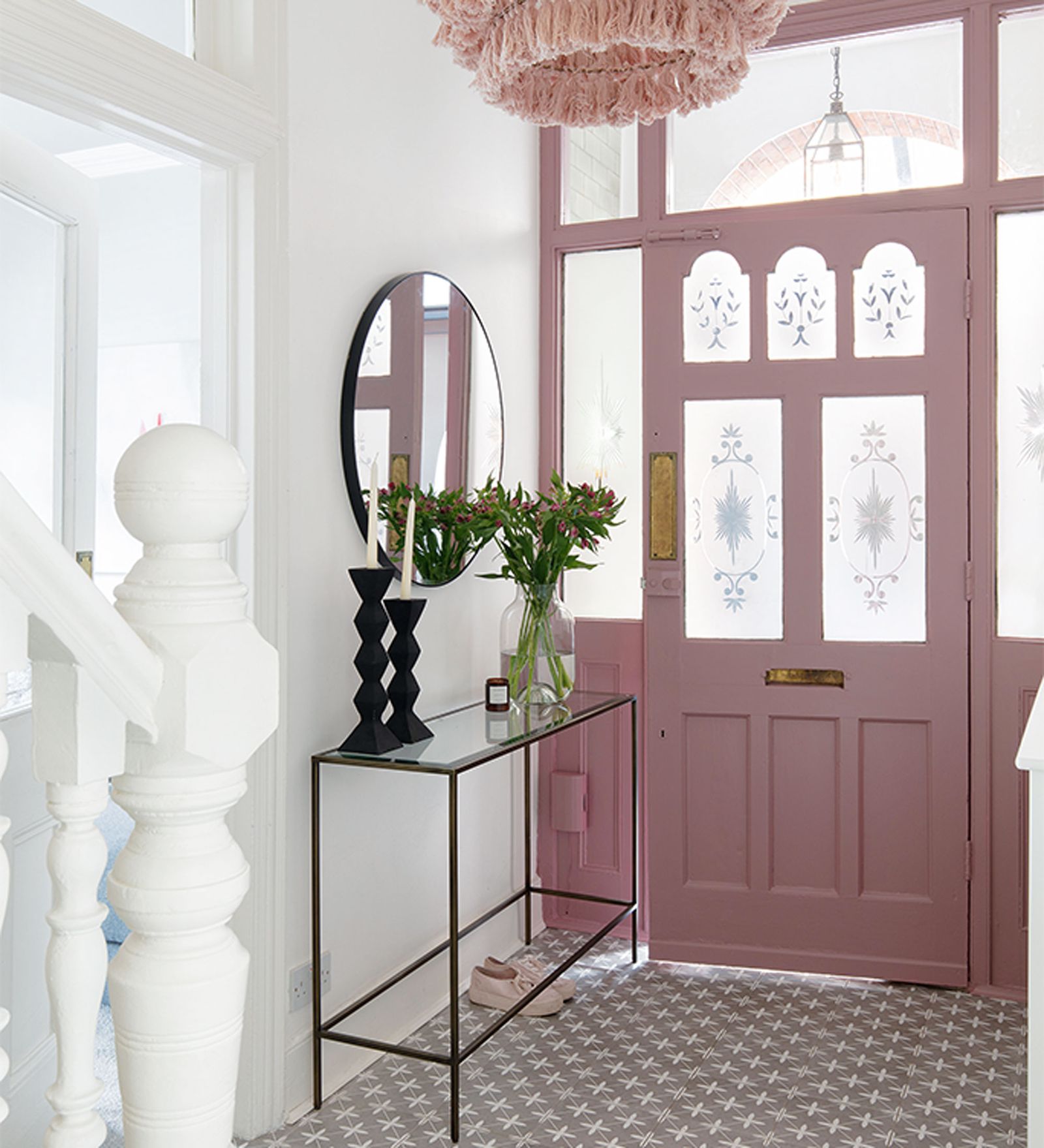 How to make a narrow hallway look wider with clever paint tricks