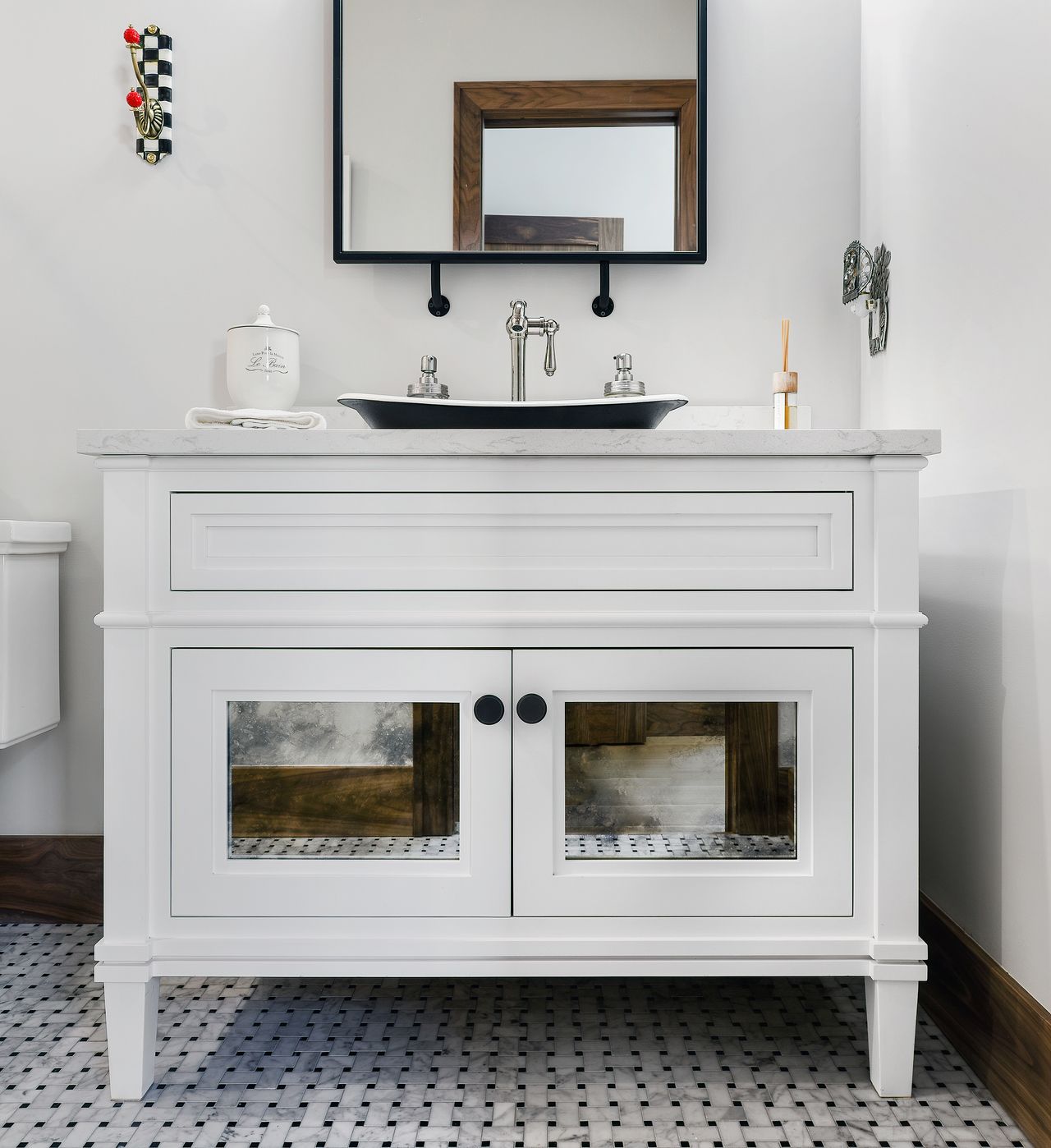 Powder room vanity ideas: 10 design rules for this small space | Homes ...