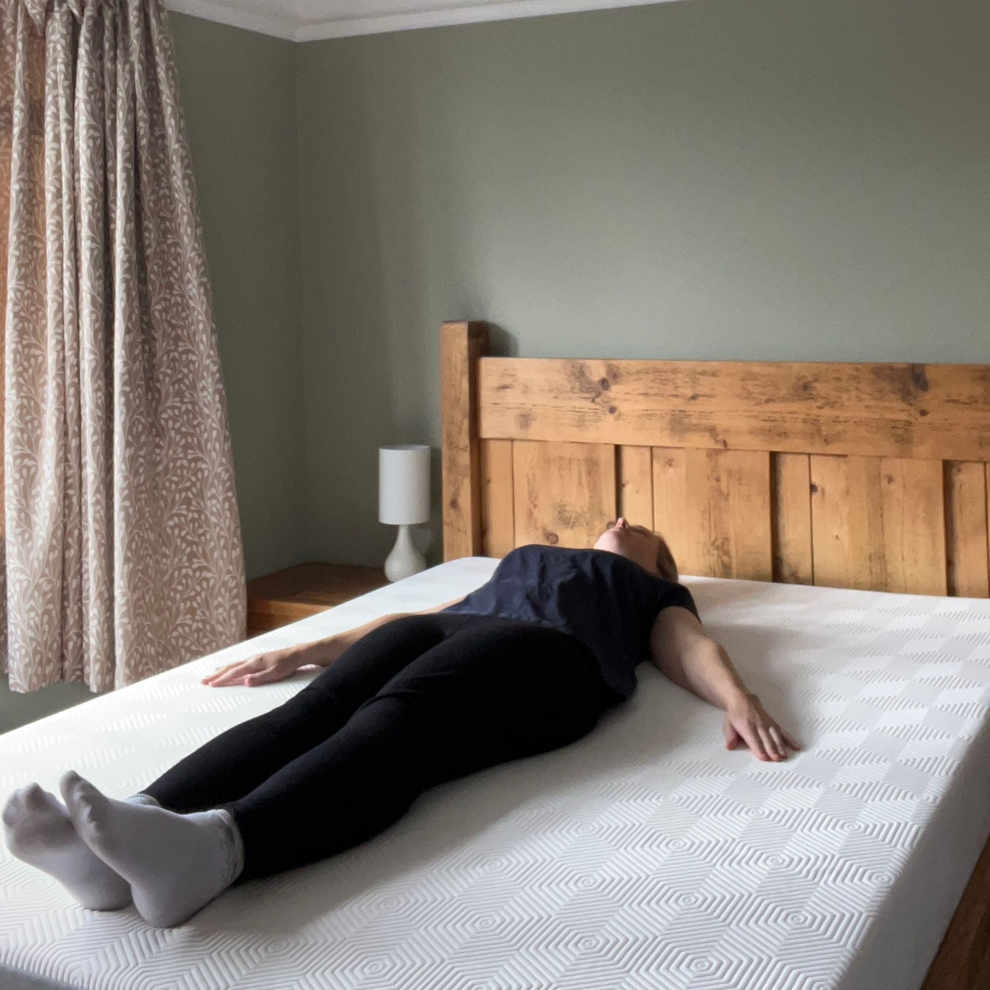 Tempur Ease 20cm back sleeping