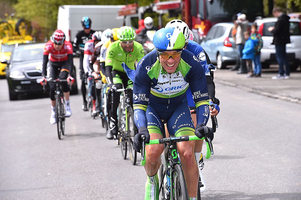 Michael Albasini (Orica-GreenEdge) drives the break.