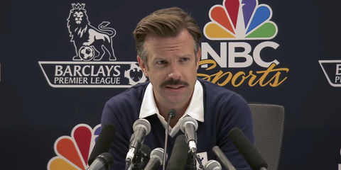 Snl Vet Jason Sudeikis Is Returning To Tv For Coach Ted Lasso Series Cinemablend