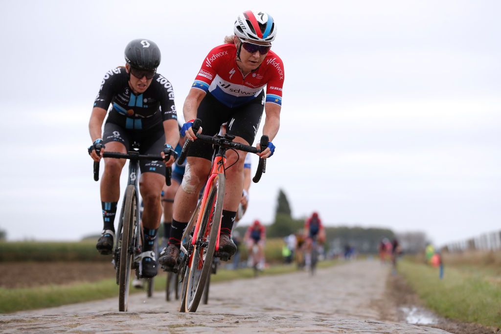 ROUBAIX FRANCE OCTOBER 02 Amy Pieters of Netherlands and Team SD Worx competes through cobblestones sector during the 1st ParisRoubaix 2021 Womens Elite a 1164km race from Denain to Roubaix ParisRoubaixFemmes ParisRoubaix on October 02 2021 in Roubaix France Photo by Bas CzerwinskiGetty Images