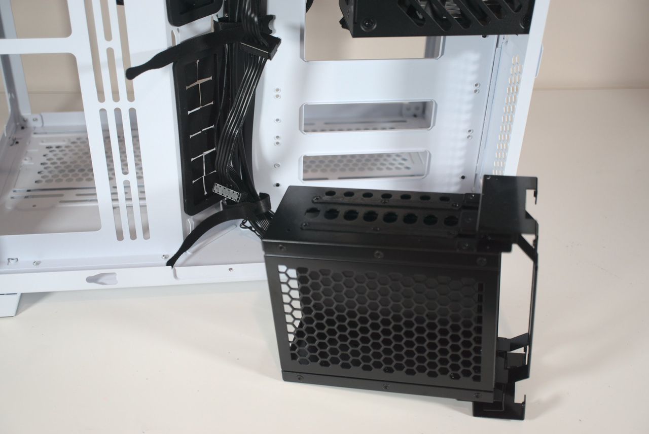 Lian Li O11 Dynamic Mini