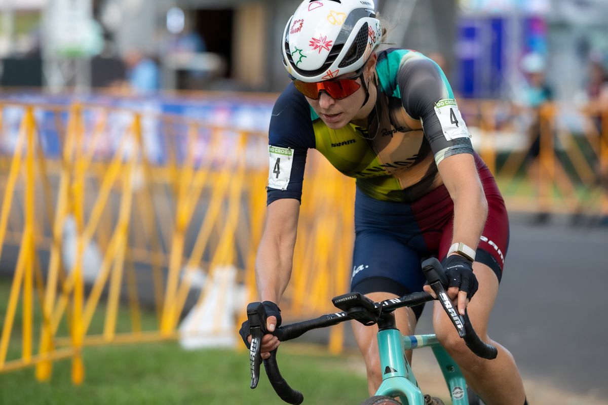 Rochester Cyclocross Day 1 Maghalie Rochette dominates from start to