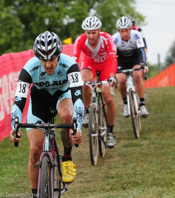 Ben Berden (Ops Ale-Clement) leading Heule and Page