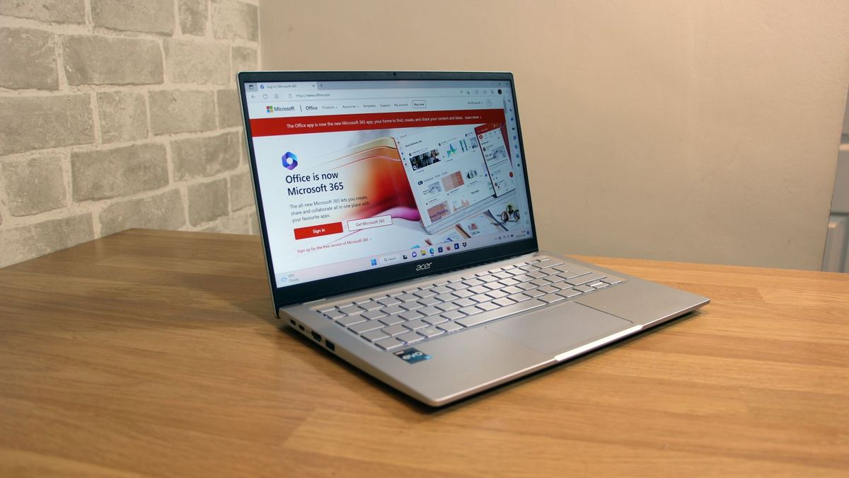 Best laptops for students 2024 Get the perfect laptop for college