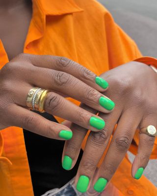 Short bright green nails
