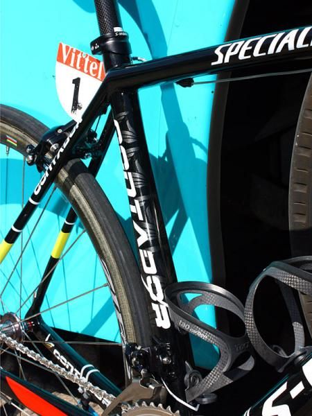The Tarmac SL3 seat tube starts out round up but ends up rectangular below.