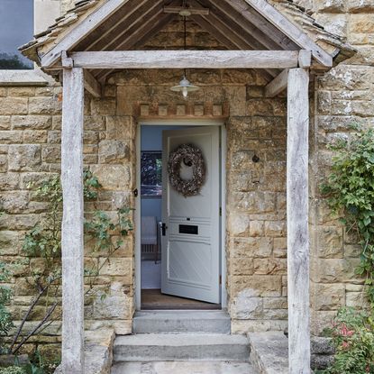 Take a tour of this sophisticated retreat in the Cotswolds | Ideal Home