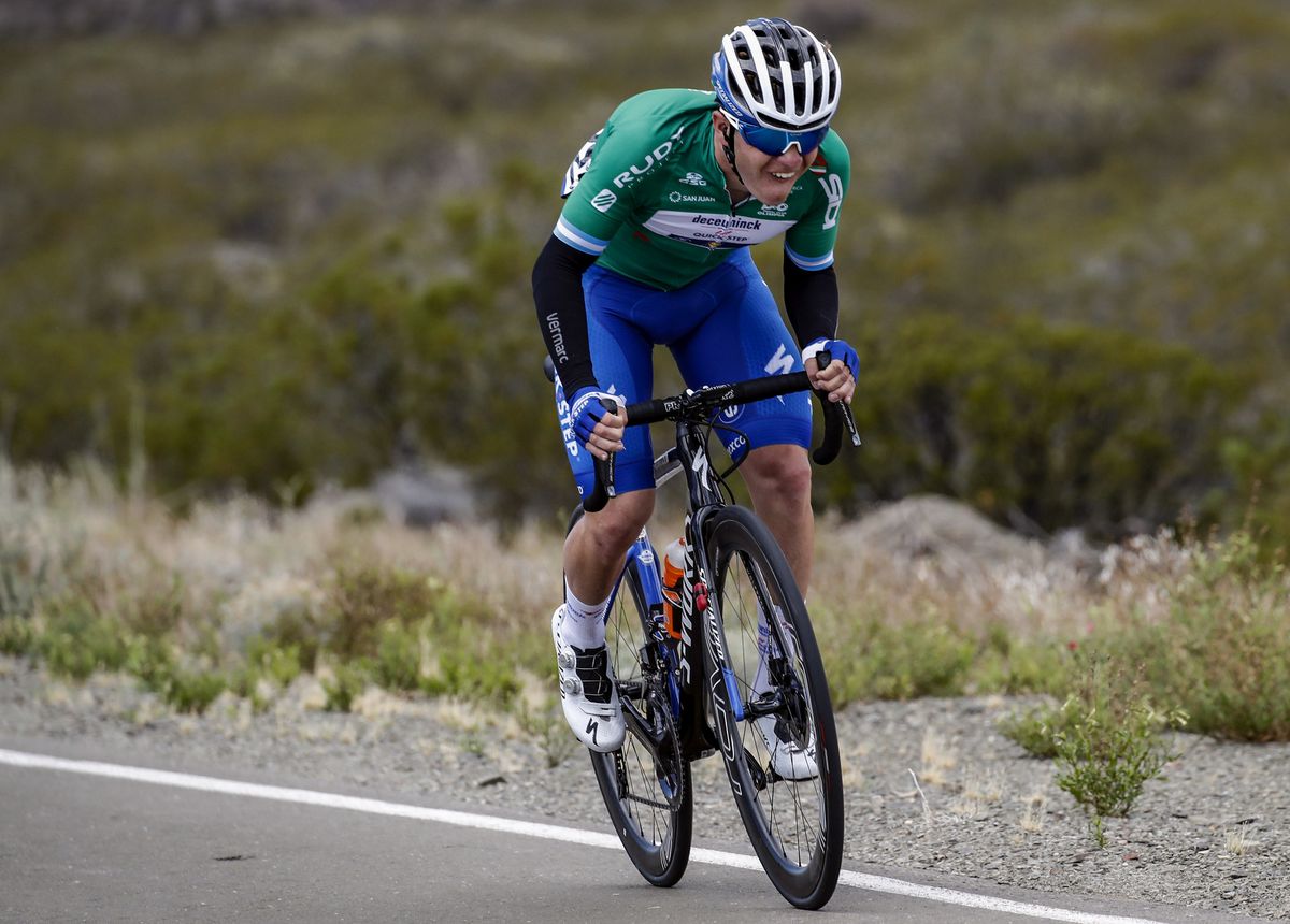 Remco Evenepoel fights to get back on terms