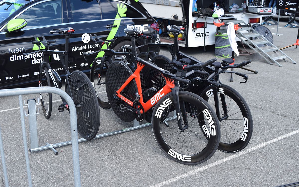 It looks like Dimension Data might be using some of BMC Racings left over bikes