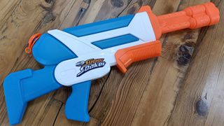 Nerf Super Soaker Twister overview