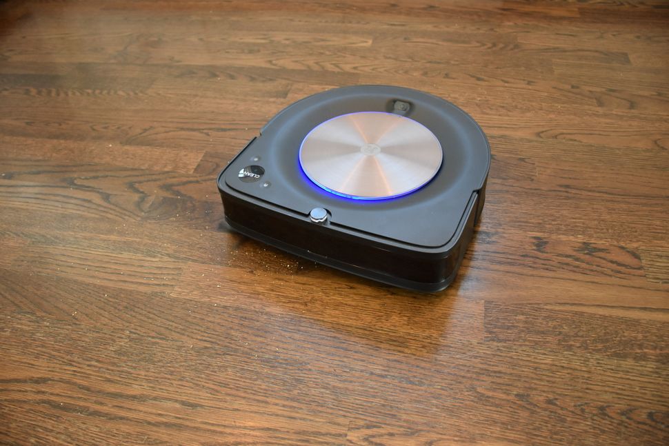 Roomba vs. Shark Which robot vacuum is best for pet hair? Tom's Guide