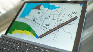  Surface Pro 7 