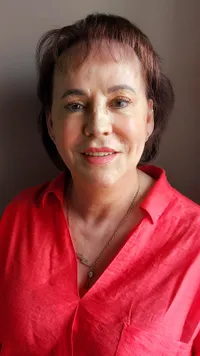 1. SUZY CLIFFORD,