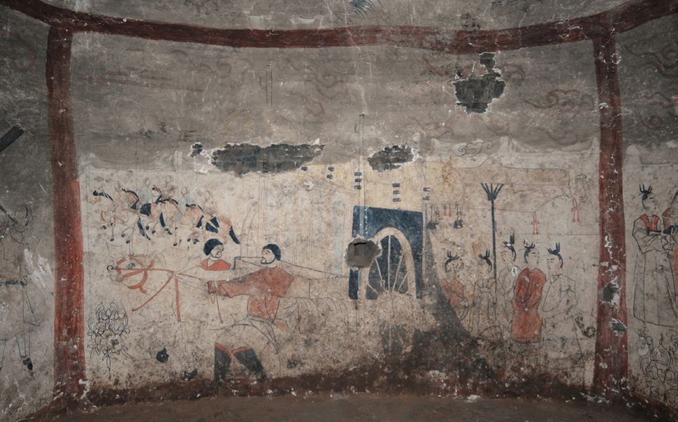 Images: Ancient Mural Tomb Discovered in China | Live Science