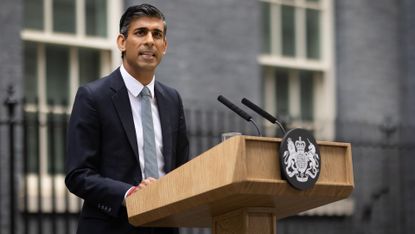 Rishi Sunak addresses the nation for the first time as PM in Downing Street