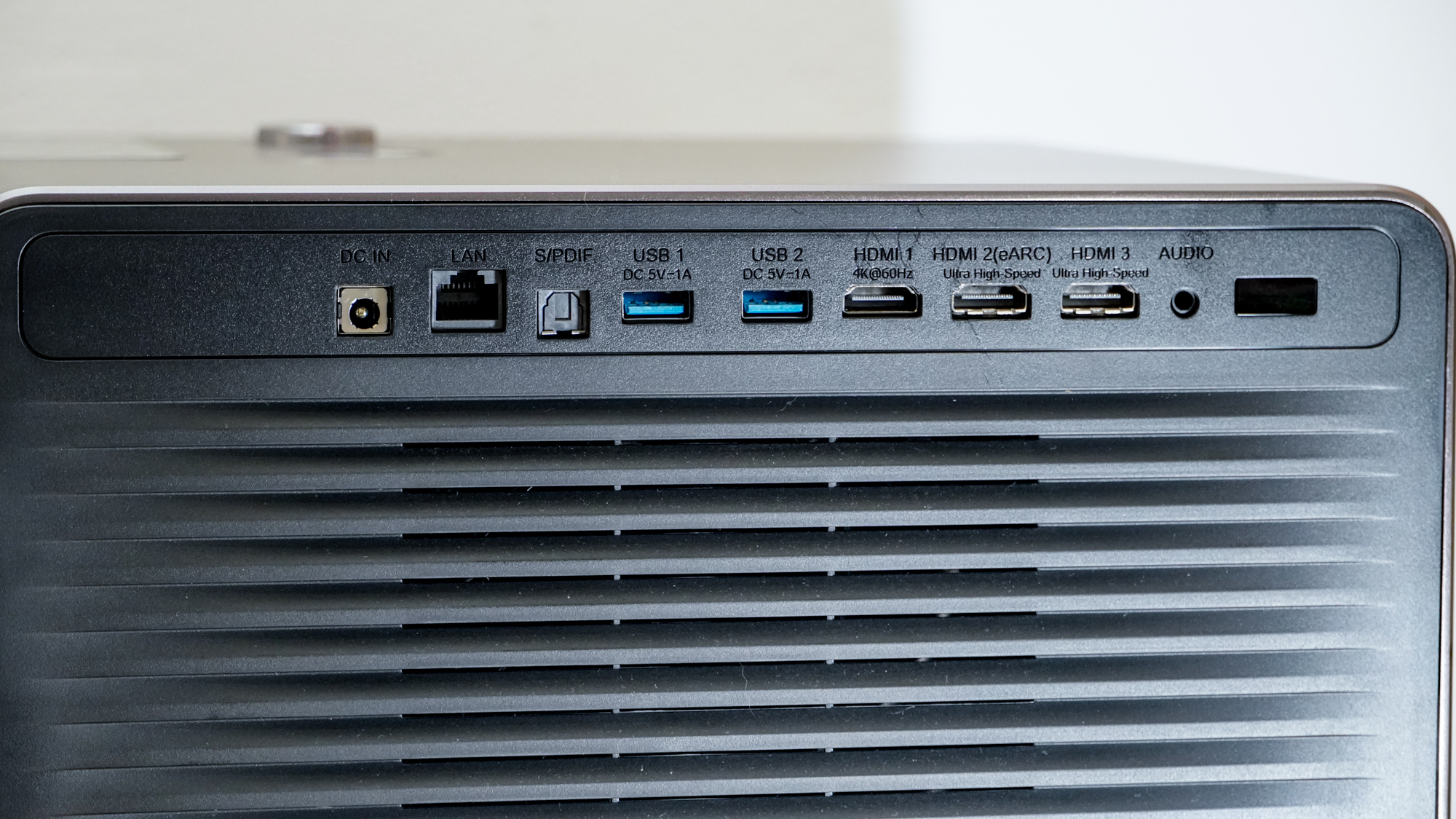 The ports on a Hisense XR10 Projector