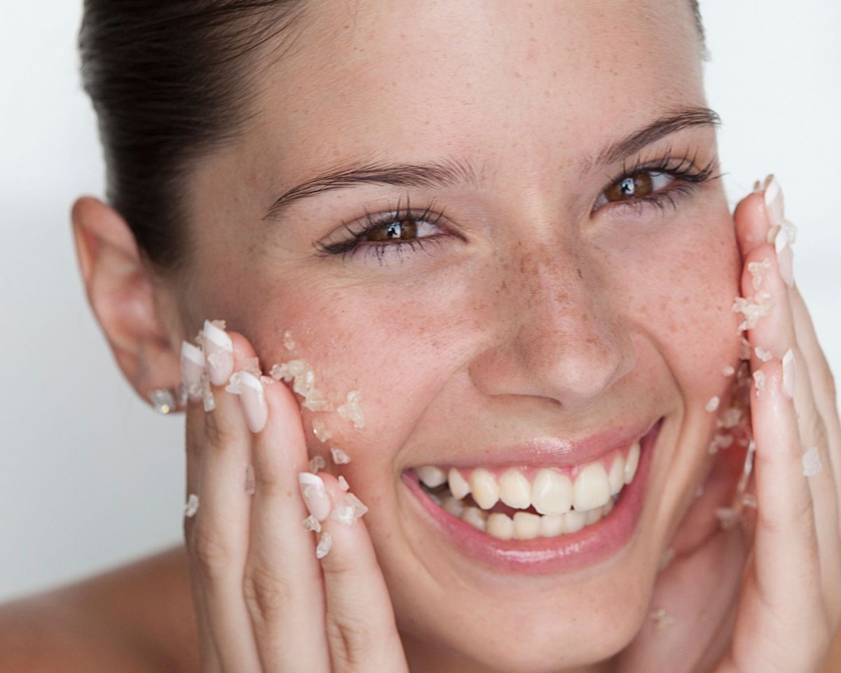 Frank body scrub This sellout product that helps customers wave