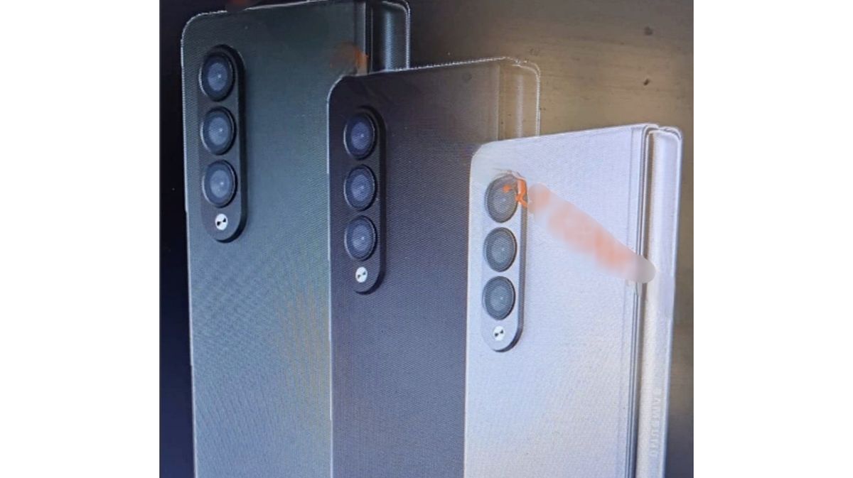 Samsung Galaxy Z Fold 3 leak