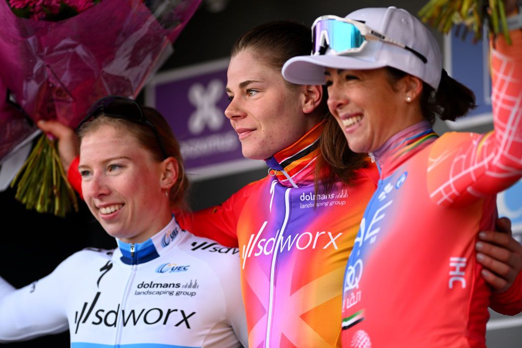 Lotte Kopecky wins Omloop Het Nieuwsblad