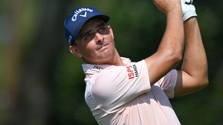 Christiaan Bezuidenhout takes a shot at the Tour Championship