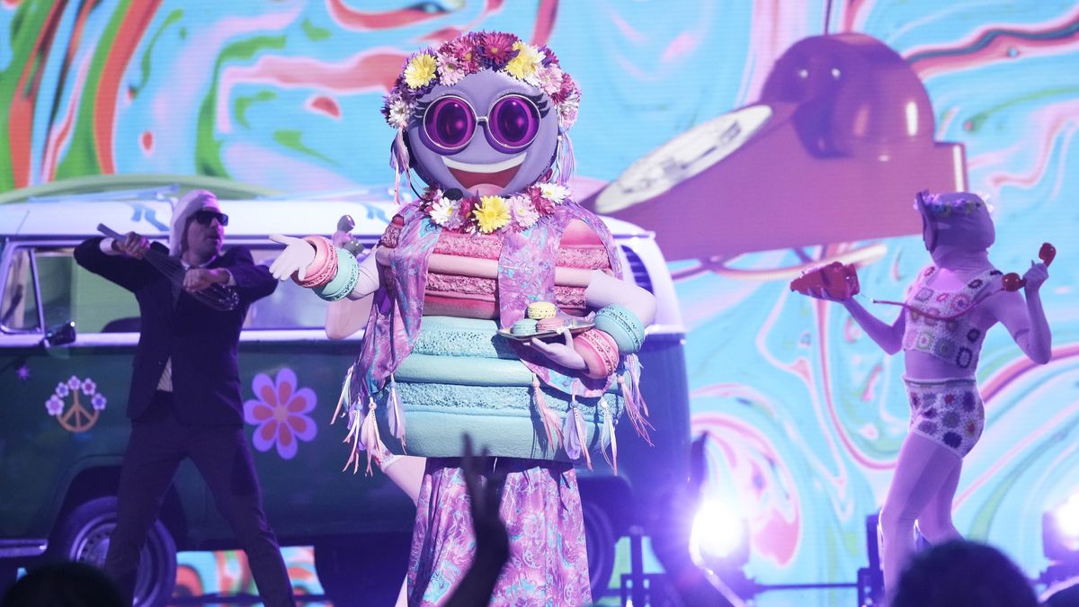 Macaron performs on The Masked Singer season 12