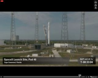 SpaceX'SpaceX's Falcon 9 on Launch Pads Falcon 9 on Launch Pad