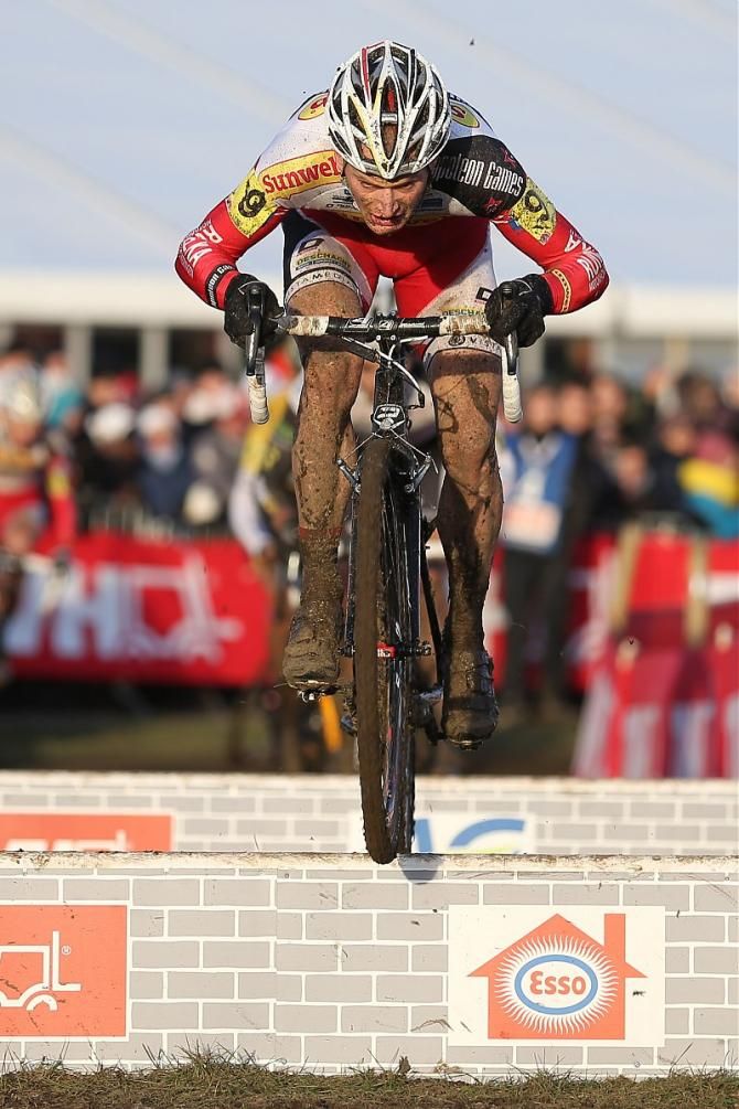 Kevin Pauwels (Sunweb-Napoleon Games) airs it out over the barriers