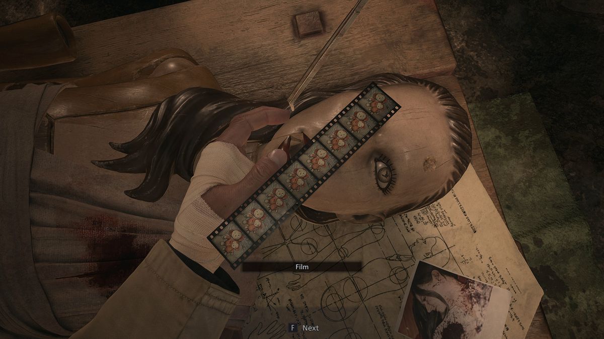 Resident Evil Village mannequin doll puzzle