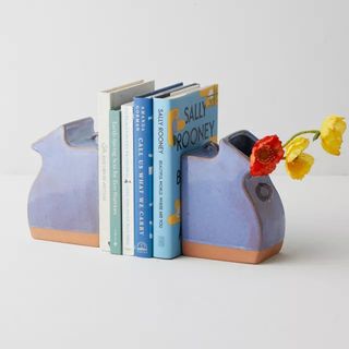 Angled ceramic vase bookends