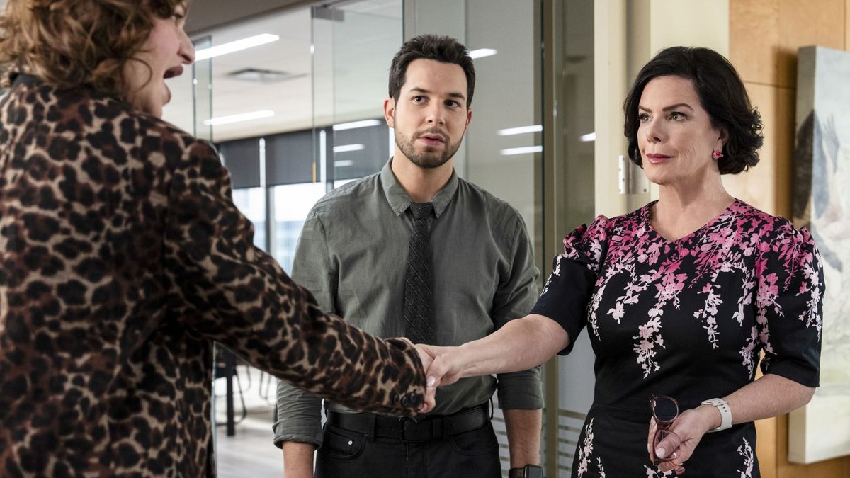 Sandra Bernhard, Skylar Astin and Marcia Gay Harden in So Help Me Todd