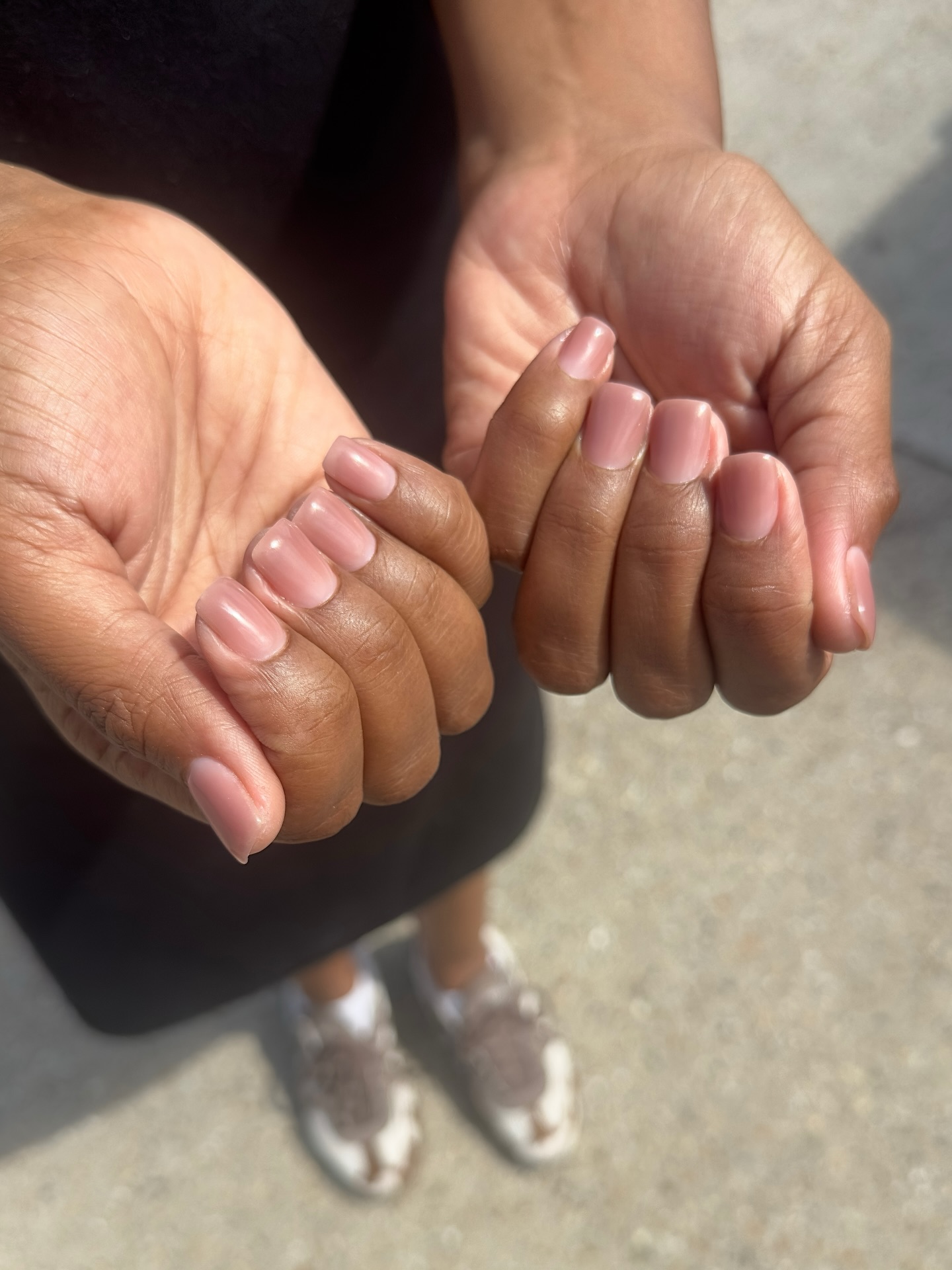 soft blush understated manicure by @nailsbymh