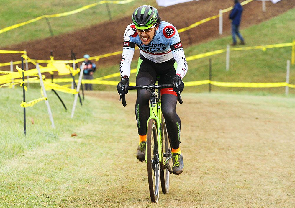 Curtis White (Cannondale p/b Cyclocrossworld) grits his teeth for the last lap