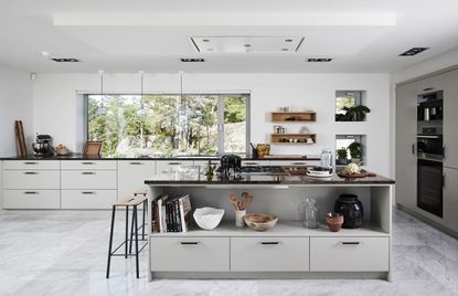 Modern, luxury kitchen 